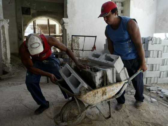 Rebajarán precios de materiales de construcción en Cuba